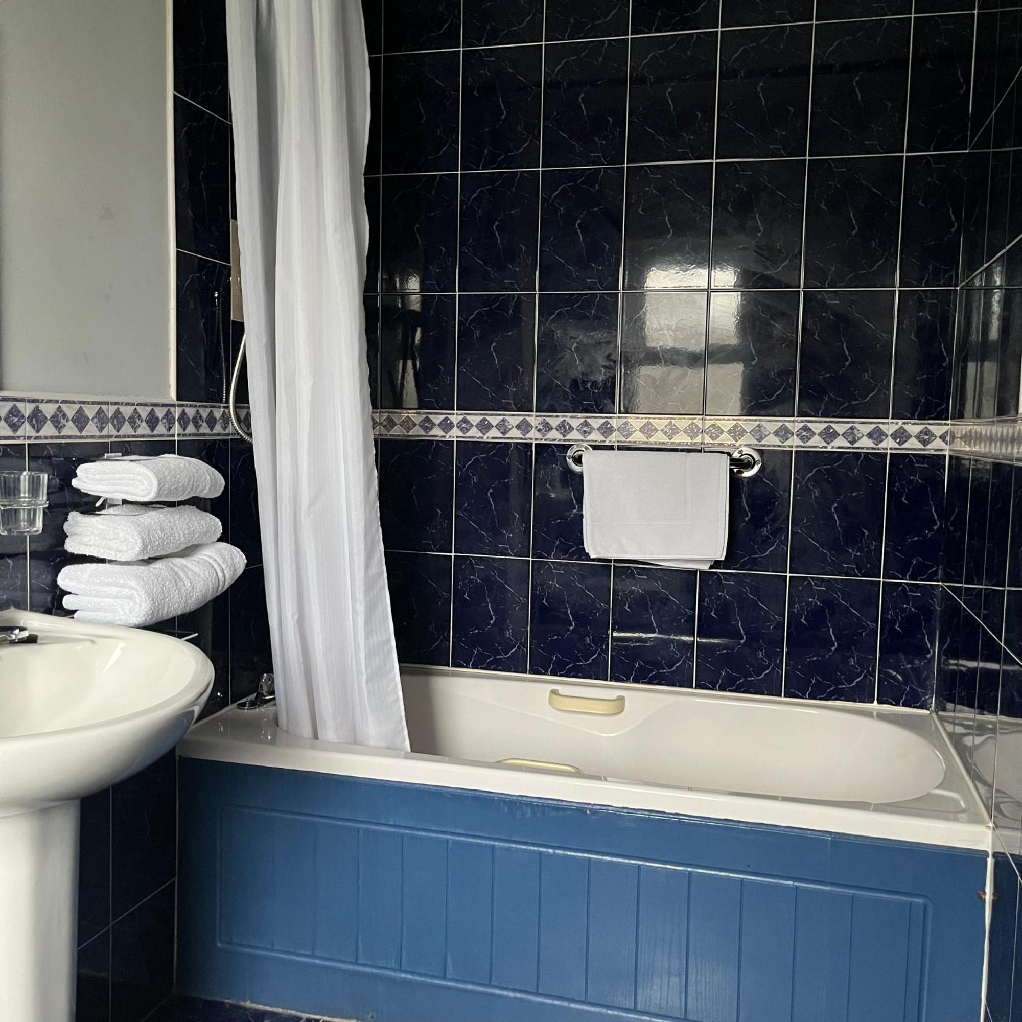 The Yeats County Inn Hotel Tubbercurry エクステリア 写真